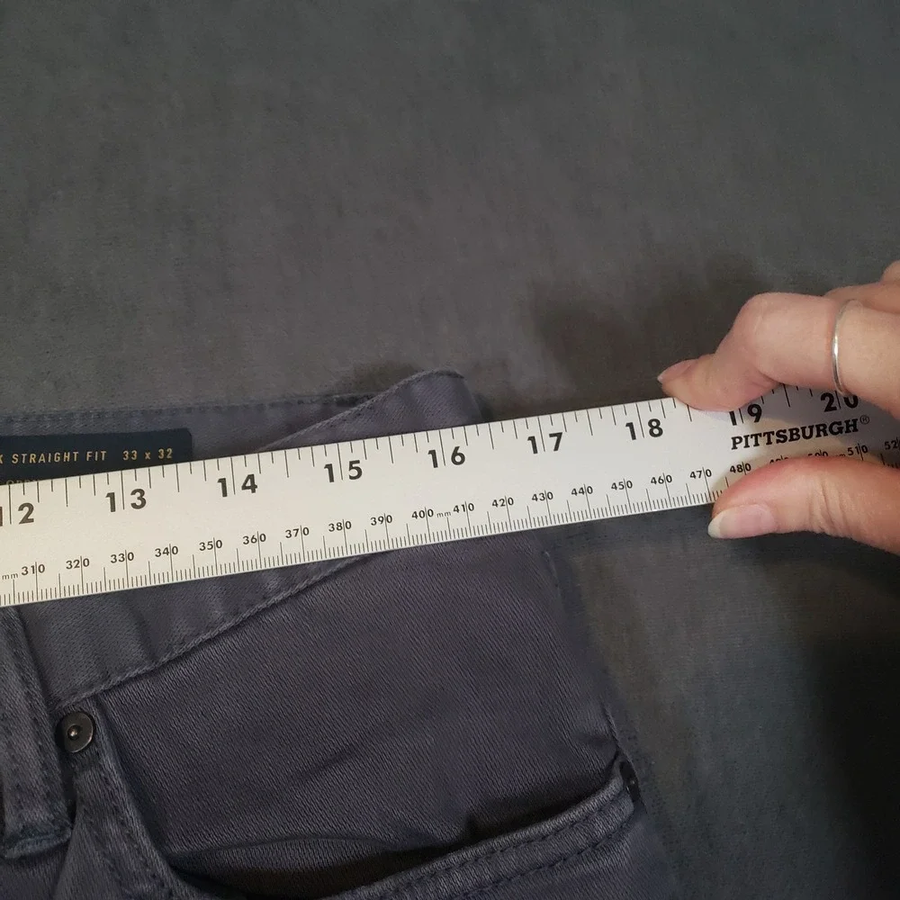 Roark HWY 128 Denim Jeans Mens 33x32 Grey Straight Fit Stretch Pants